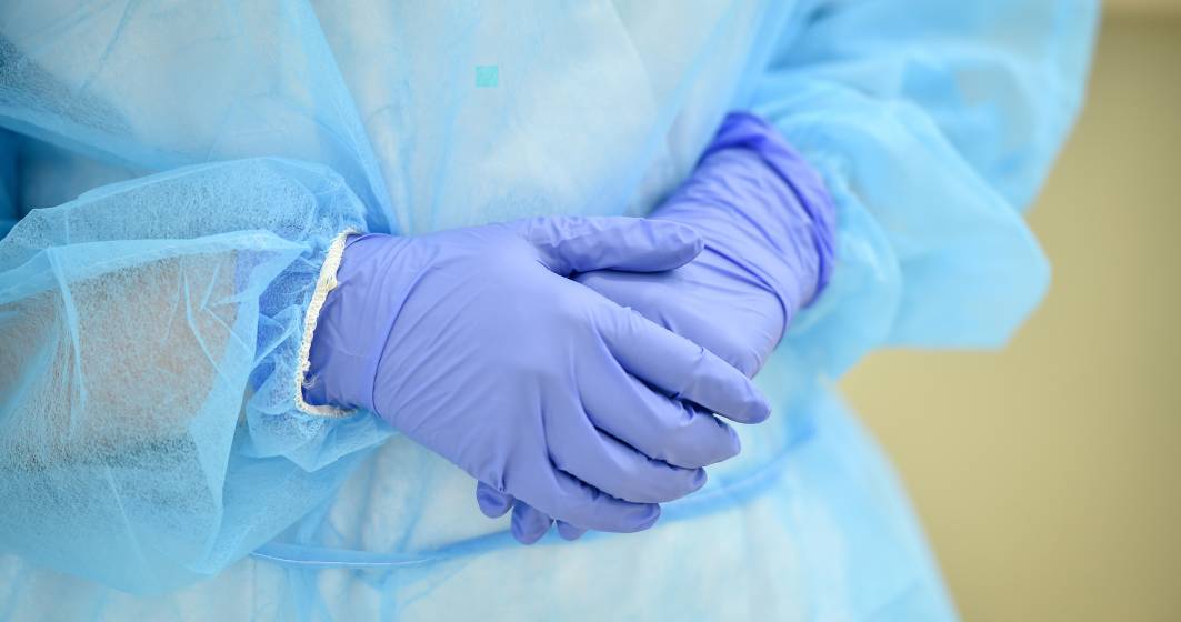 Imagine pentru articolul: O asistentă medicală de la Spitalul Judeţean din Botoşani, fără comorbidităţi, a decedat ca urmare a infectării cu COVID-19