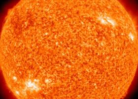 Imagine: Undele magnetice ar putea explica de ce atmosfera Soarelui este mult mai...