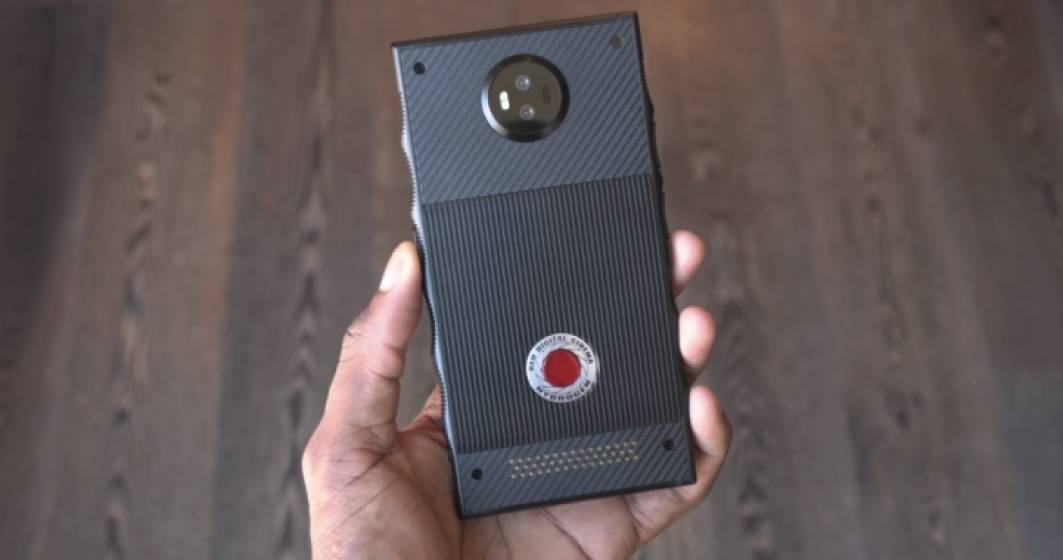 Imagine pentru articolul: Cum arata telefonul de 1.200 $ de la RED