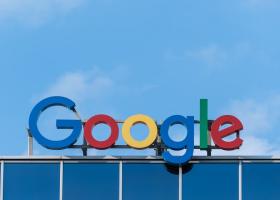 Imagine: Google a concediat un angajat care a protestat la o conferință cu divizia din...