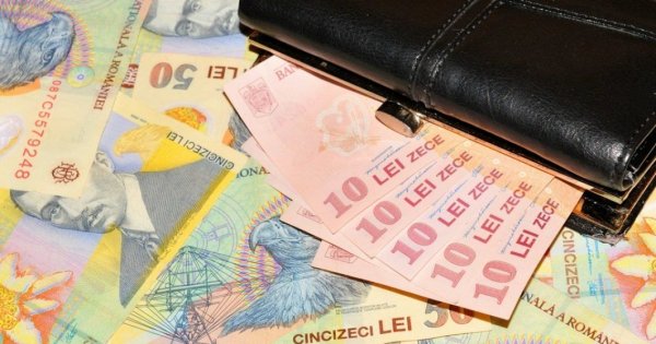 Imagine pentru articolul: OFICIAL: Salariul minim brut ajunge la 3.300 lei din 1 octombrie. Câți români...