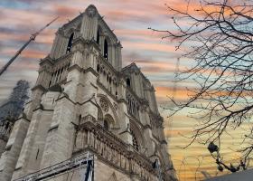 Imagine: GALERIE FOTO | Francezii au anunțat când va fi redeschisă catedrala...