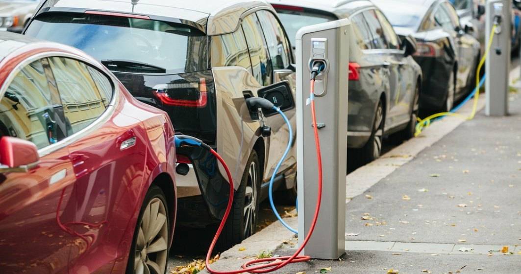 Imagine pentru articolul: Franța a ajuns la 100.000 de stații de încărcare pentru mașini electrice. România este la ani lumină în urmă