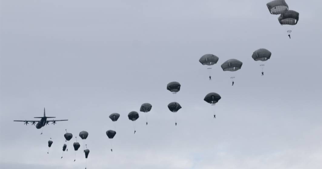 Imagine pentru articolul: Rusia a trimis parașutiști lângă granița dintre Belarus și Polonia
