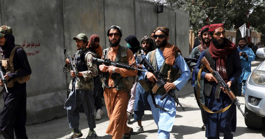 Imagine pentru articolul: Talibanii neagă orice implicare în atentatele teroriste din Kabul și le condamnă
