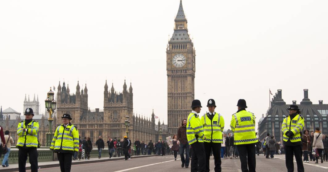 Imagine pentru articolul: Autorul atentatului de la Londra s-a nascut in Marea Britanie si a fost anchetat de MI5