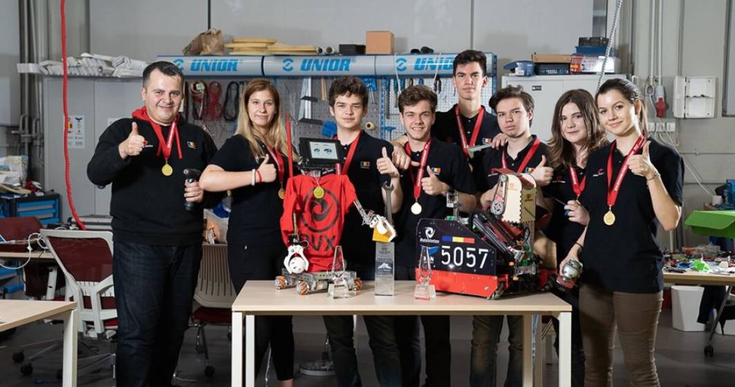 Imagine pentru articolul: Romania a castiga locul intai la Campionatul International de Robotica din Africa de Sud