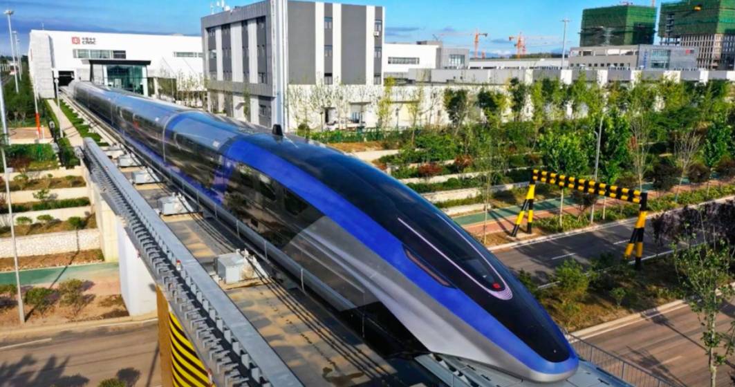 Imagine pentru articolul: China a prezentat un tren care atinge 600 km/h. Este cel mai rapid vehicul terestru din lume