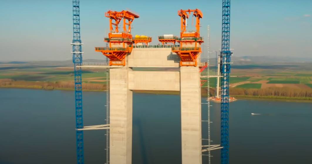 Imagine pentru articolul: VIDEO: Cum evoluează construcția podului de peste Dunăre