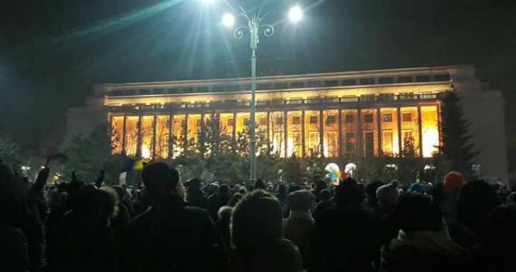 Imagine pentru articolul: Bulgarii ies in strada duminica in semn de solidaritate cu romanii