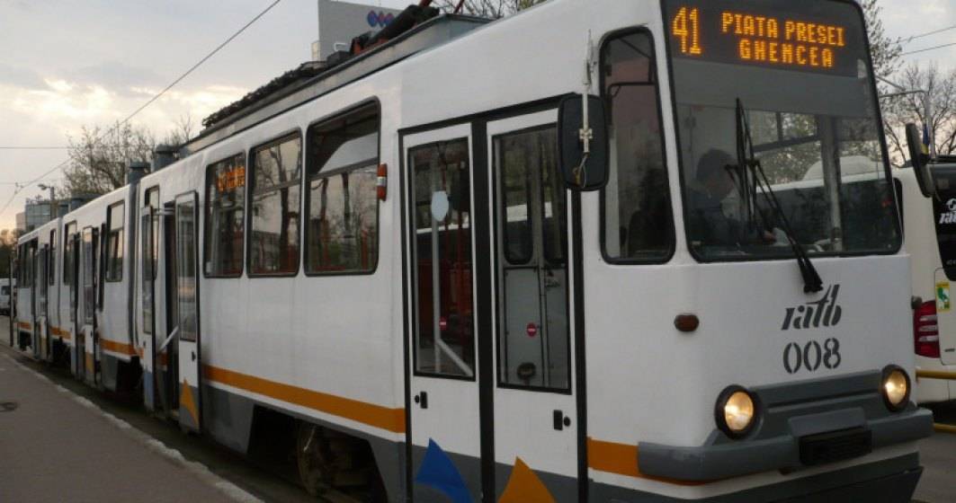 Imagine pentru articolul: Circulația tramvaiului 41, blocată la stația Brașov