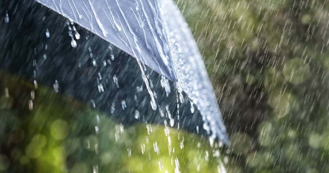 Imagine pentru articolul: Cod galben de ploi si vijelii in 27 de judete pana duminica dimineata