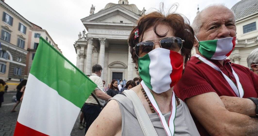 Imagine pentru articolul: Italienii vor fi obligaţi în curând să poarte mască permanent în exterior