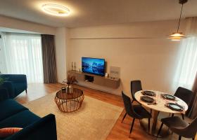 Imagine: GALERIE FOTO | Cum arată un apartament nou de 3 camere de 152.000 de euro din...