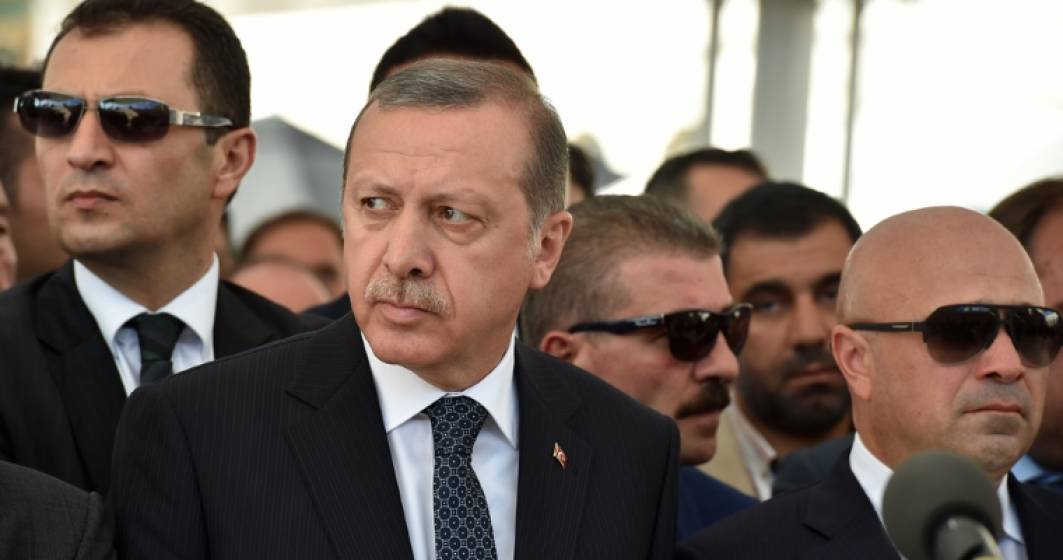 Imagine pentru articolul: Recep Tayyip Erdogan inchide mai multe academii militare si trece armata sub comanda ministerului Apararii