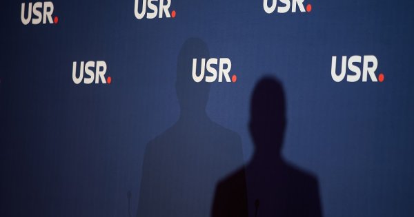 Imagine pentru articolul: Cine sunt cei 10 candidați care vor șefia USR, după plecarea lui Drulă. Cum...