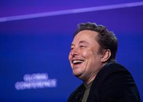 Imagine: Elon Musk râde de Microsoft și haosul creat de căderea sistemelor sale