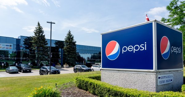 Imagine pentru articolul: Războiul scumpirilor: Carrefour refuză să mai vândă Pepsi, Lay's și 7up....