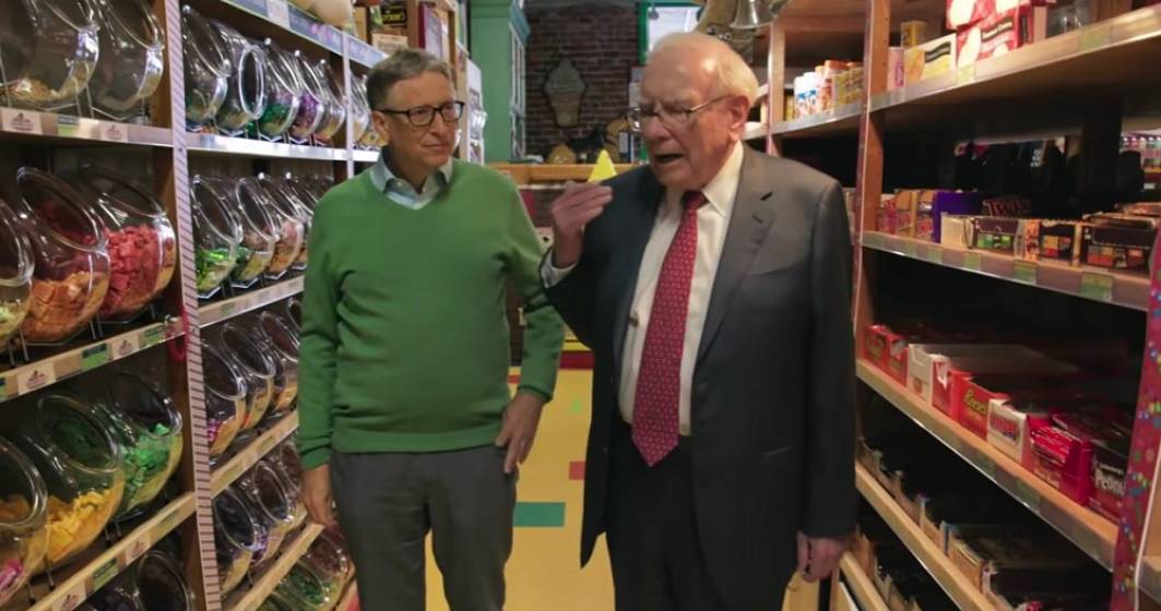 Imagine pentru articolul: Oameni bogați, cu gusturi simple: Bill Gates își amintește cum „l-a prins” pe Warren Buffett mâncând Oreo pe post de mic-dejun