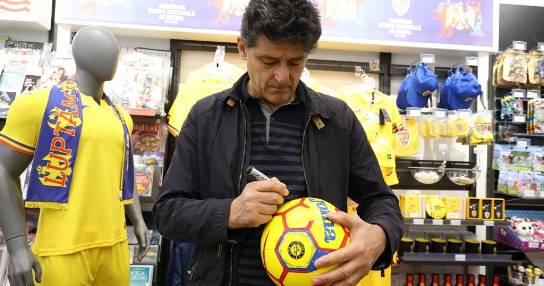Imagine pentru articolul: Parteneriat Lagardère-FRF: Fanii echipei naționale de fotbal vor putea cumpăra suveniruri cu idolii lor și din aeroporturi