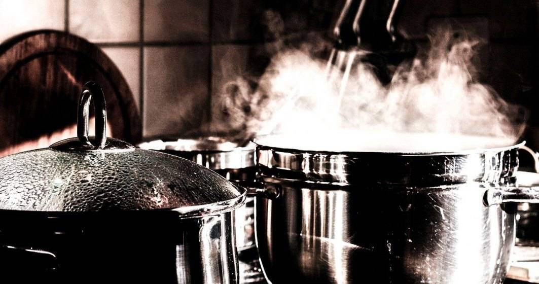 Imagine pentru articolul: Românii au învățat să gătească în timpul pandemiei și își vor upgrada bucătăriile anul acesta