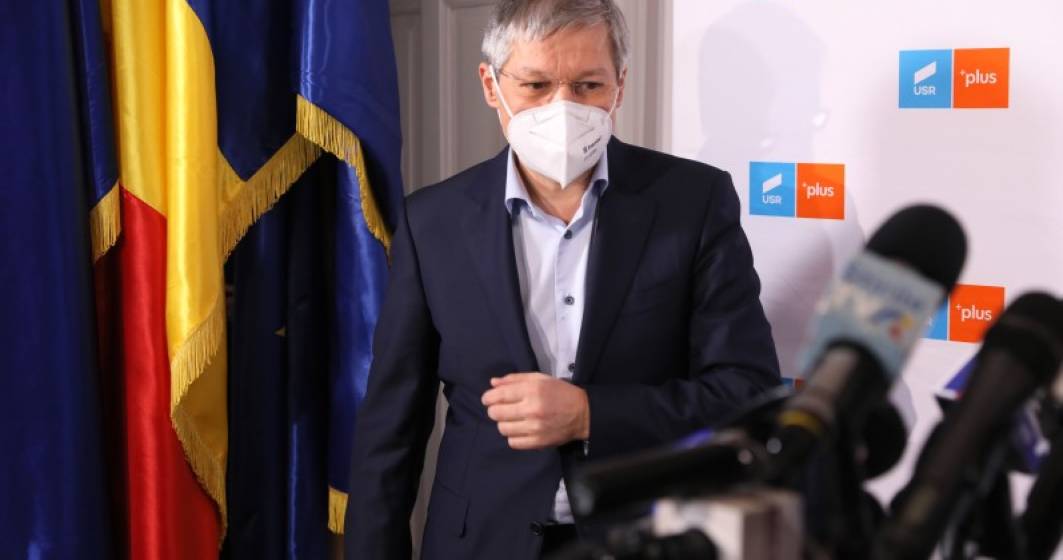 Imagine pentru articolul: Dacian Cioloș nu ar fi demisionat întâmplător din USR. Care ar putea fi adevăratul motiv