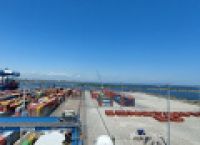 Poza 3 pentru galeria foto [FOTO] Cum arată noul terminal DP World din Portul Constanța. Pe aici vor ”curge” vapoarele încărcate cu mașini Dacia și Ford