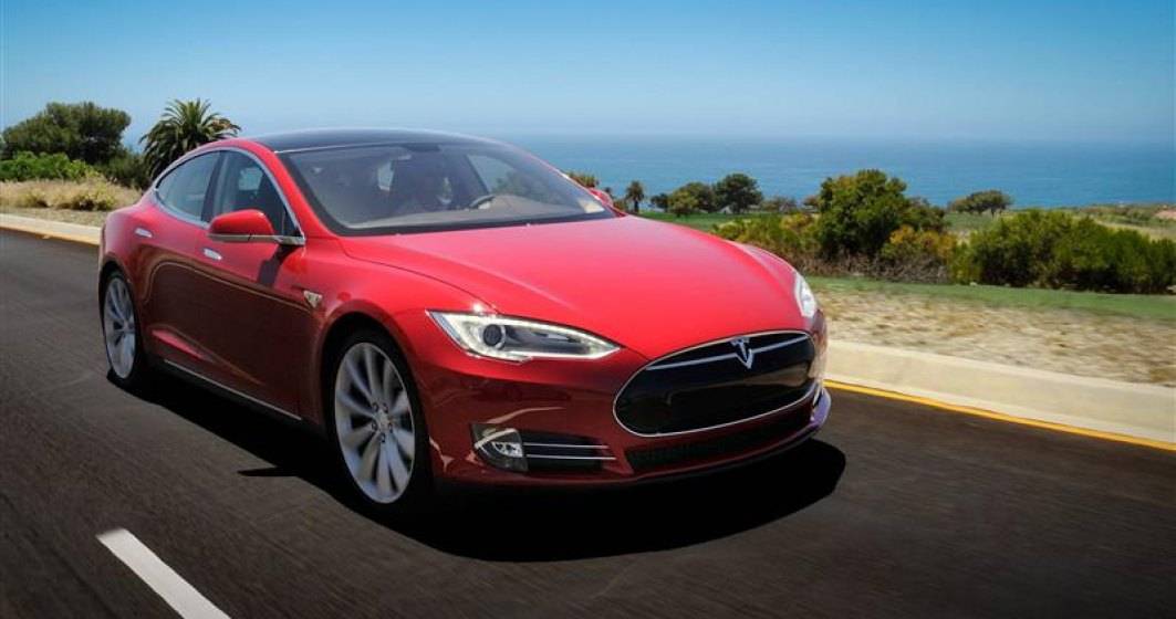 Imagine pentru articolul: Câte mașini Tesla au plăcuțe de înmatriculare românești