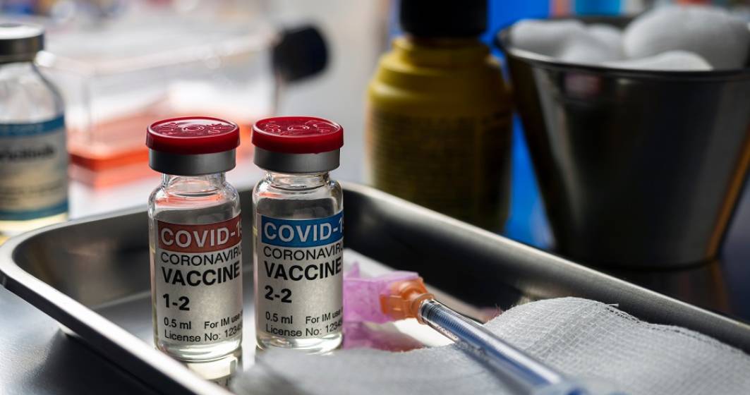 Imagine pentru articolul: Coronavirus: Care sunt deosebirile între vaccinurile dezvoltate de Pfizer şi de Moderna?