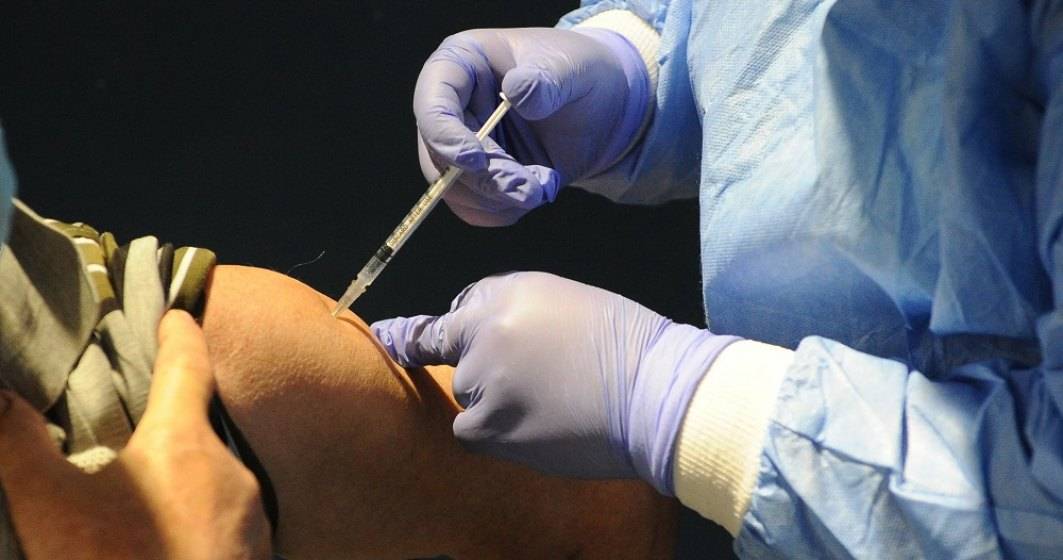 Imagine pentru articolul: Academia Națională de Medicină din Franța recomandă ca vaccinurile anti-COVID-19 să devină obligatorii