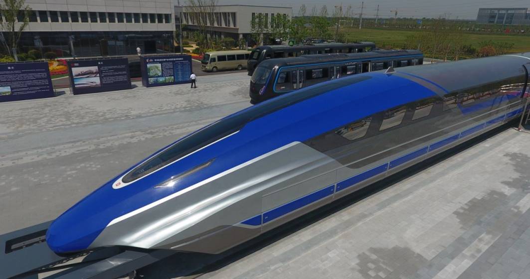 Imagine pentru articolul: China a dezvaluit un tren "mai rapid decat avionul"