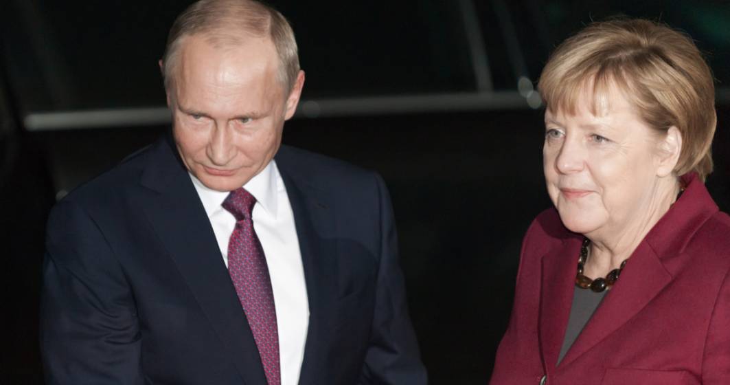 Imagine pentru articolul: Ministrul Justiției din Polonia acuză UE și pe Angela Merkel pentru că „au construit” puterea lui Putin