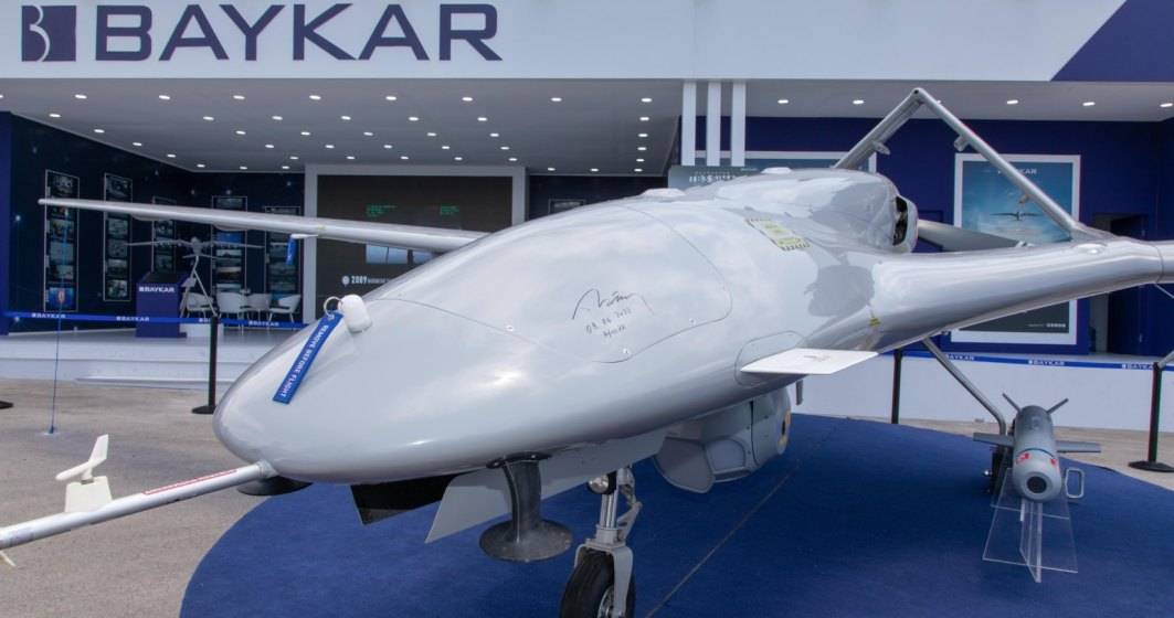 Imagine pentru articolul: România cumpără celebrele drone turcești Bayraktar