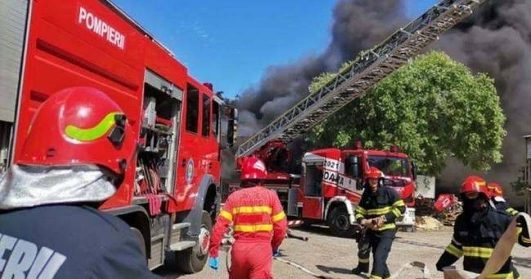 Imagine pentru articolul: Incendiu la un fost CAP din Timiș