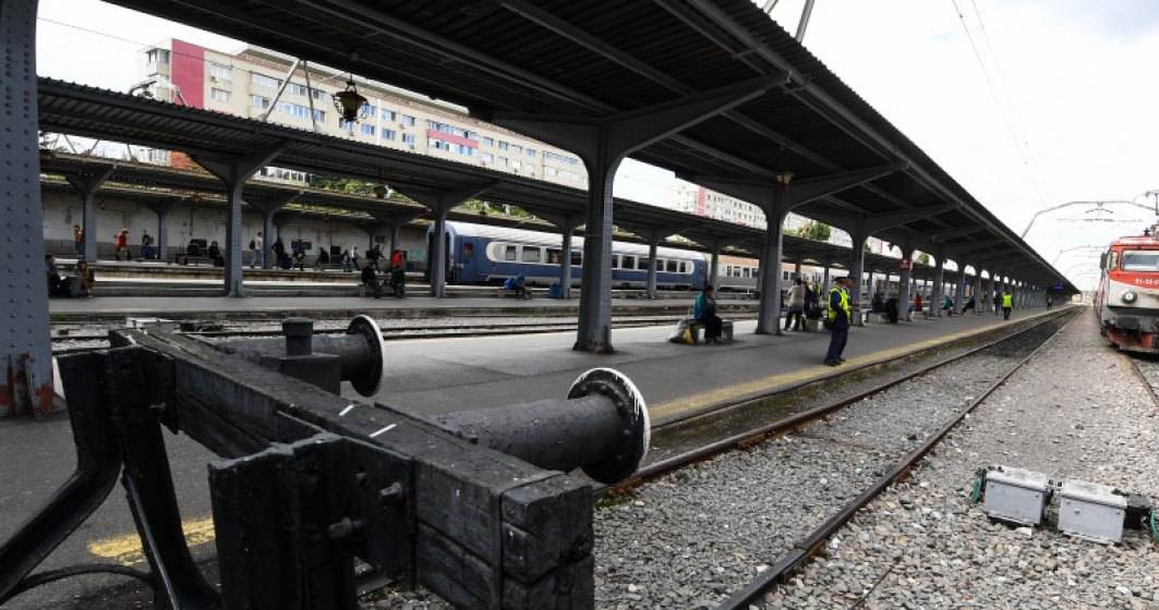 Imagine pentru articolul: Traficul feroviar din Gara de Nord a fost blocat, marti, de o punga de plastic