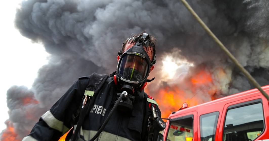 Imagine pentru articolul: Incendiu puternic la un loc de joacă din Sectorul 3