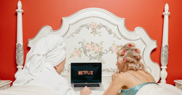 Imagine pentru articolul: Top 10 cele mai populare seriale de pe Netflix în 2023. Ce producții i-au...