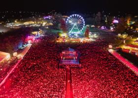 Imagine: Electric Castle 2024: Data festivalului de pe domeniul Bannfy din Bonțida a...