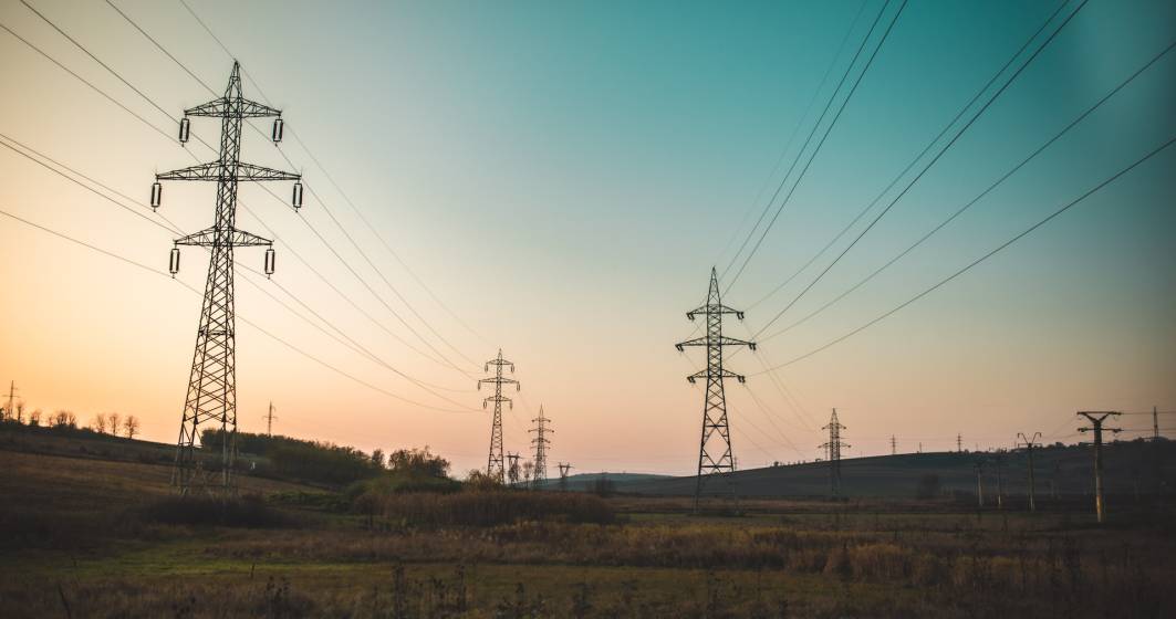 Imagine pentru articolul: Agenția Internațională a Energiei: Tranziția verde riscă să rămână blocată în rețele subdimensionate și învechite