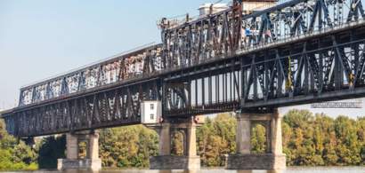 Restricțiile au intrat în vigoare pe podul Giurgiu-Ruse. Care sunt...