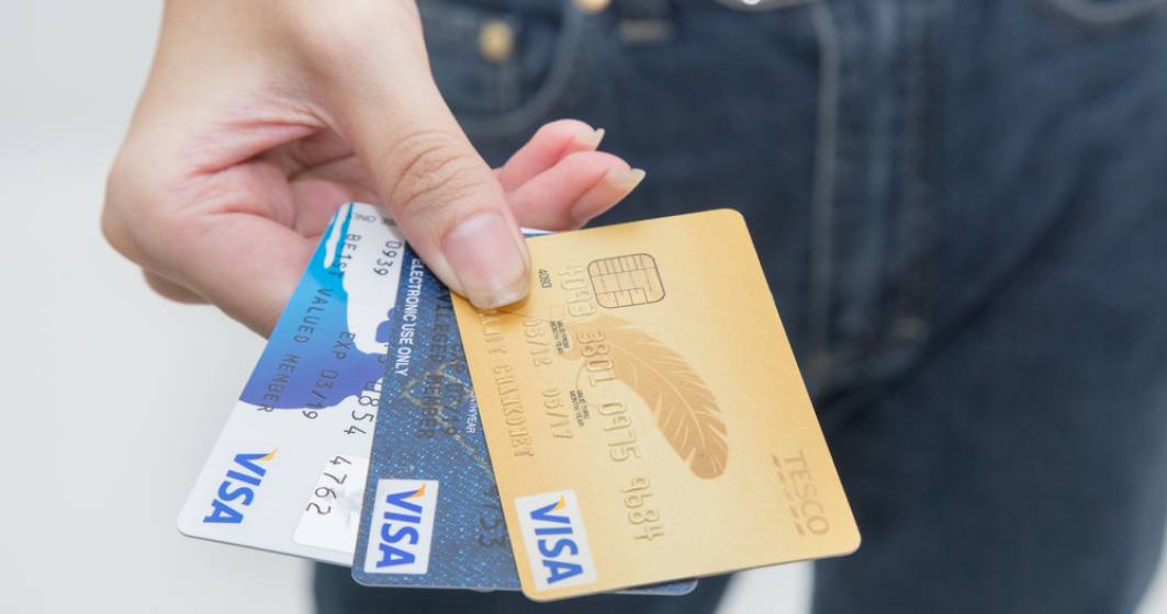 Imagine pentru articolul: Visa anunta ca a solutionat problema tehnica aparuta vineri in Europa; sistemul de plati este complet functional