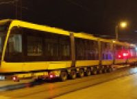 Poza 3 pentru galeria foto GALERIE FOTO: Cum arată tramvaiele turcești cumpărate de autorități la Timișoara. Sunt luate cu bani din PNRR