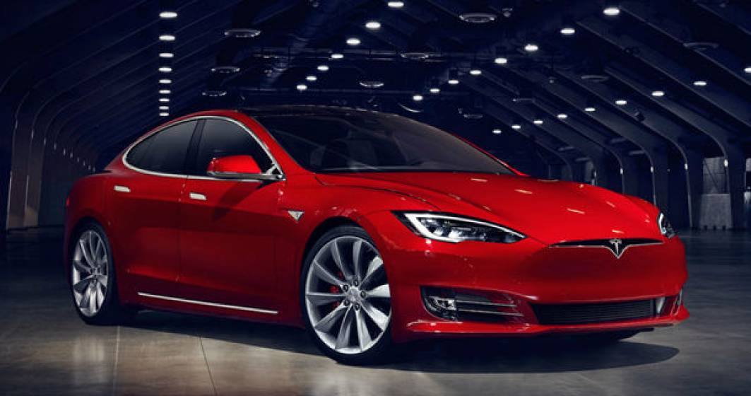 Imagine pentru articolul: Tesla va solicita o taxa anuala pentru conexiunea la internet din masina: regula se aplica pentru comenzile de la 1 iulie
