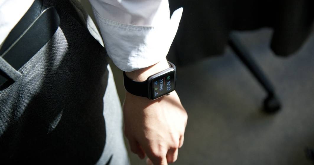 Imagine pentru articolul: eMAG Black Friday 2019: ceasuri smart care-ti elibereaza mainile de telefon