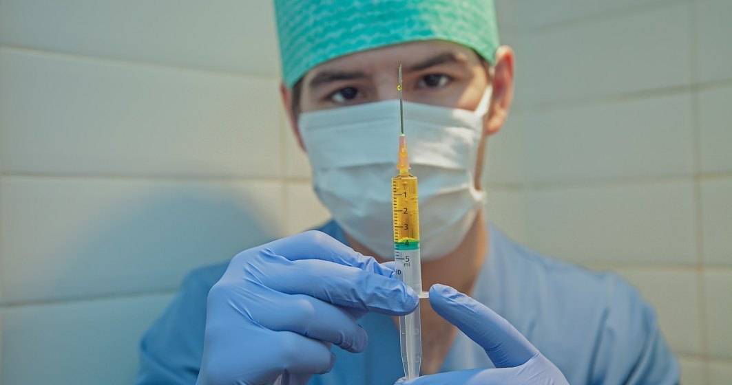 Imagine pentru articolul: Sanofi anunță că vaccinul anti-COVID pe care îl dezvoltă „va costa, cel mai probabil, sub zece euro”
