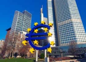 Imagine: Analiză: Economia zonei euro începe să dea semne de stabilizare
