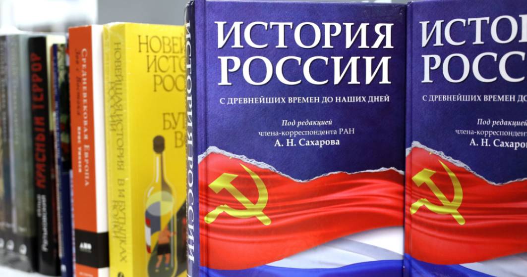 Imagine pentru articolul: "Obiectivul Occidentului, dezmembrarea Rusiei". Kremlinul rescrie istoria cum vrea în noile manuale pentru liceu