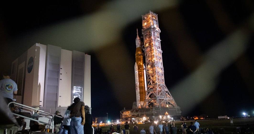 Imagine pentru articolul: NASA a amânat din nou lansarea misiunii Artemis, invocând o scurgere de combustibil