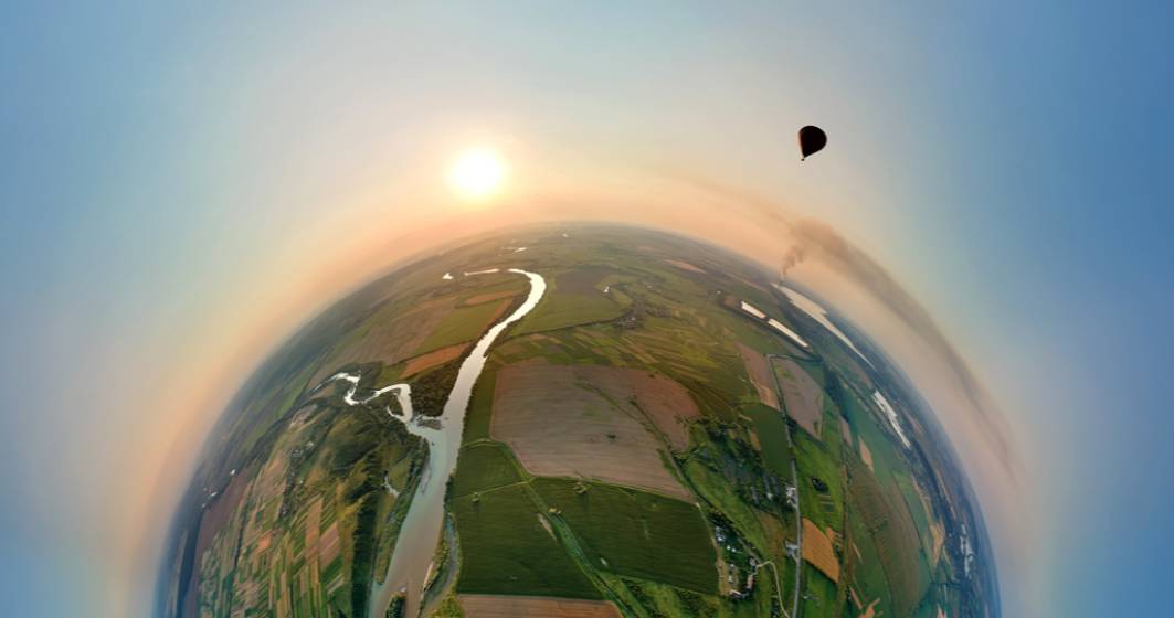 Imagine pentru articolul: Baloanele de mare altitudine ar putea să ducă „turiști” în spațiu. Expert: Sunt „foarte blânde”