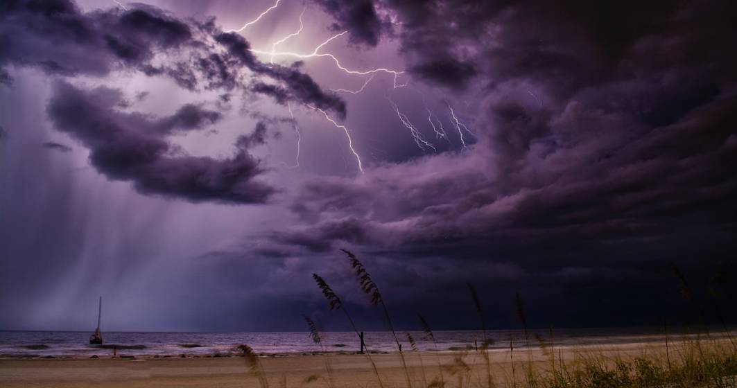 Imagine pentru articolul: Studiu: Fenomenele meteo extreme ar putea costa economia globală între 3 și 17 trilioane de dolari